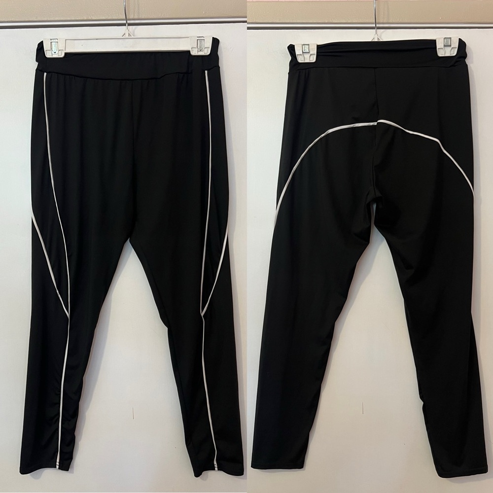 Black Leggings with White Piping
